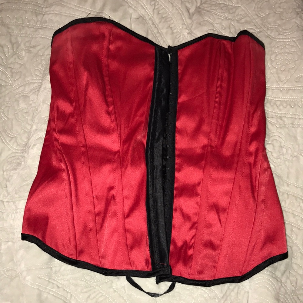 Red corset with black trim